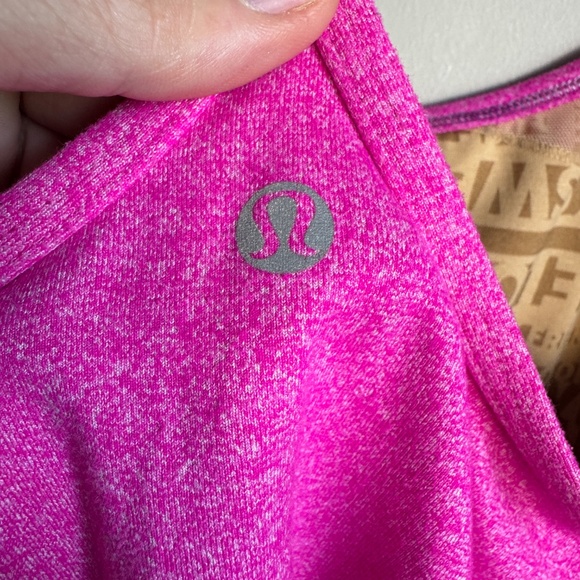 Lululemon Women's Athletic Racerback Tank Top Fuchsia Pink Size 4 Gym Fitness - Picture 2 of 11